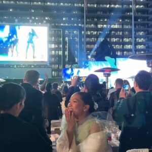 Amy Anderson Instagram - Gold Gala 2024

So great seeing friends, old and new. 
The food was SO good!
Saweetie is amazing!
Genesis, I need a new car. 

Thank you for having us! 

#goldgala #goldhousegala #goldhouse #amyanderson #aubreyandersonemmons