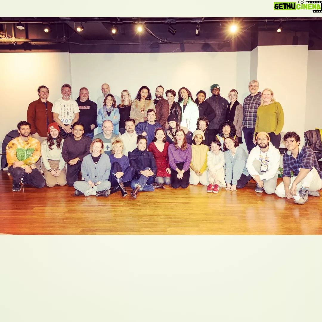 Amy Hargreaves - 1.1K Likes - This ridiculously talented group and I shared 24 hours of creative and joyful chaos last week working on the hilarious writing of #MarioCorrea in
@24hourplays
Swipe thru for a tiny peek at the process