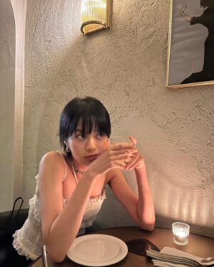 Amy Lo Instagram - Out of control