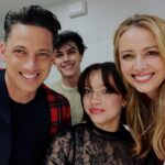 Amy Acker Instagram – Merry Christmas and happy holidays!🎄❤️🎄❤️ the Carpinackers