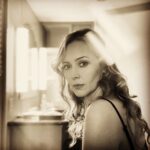 Amy Acker Instagram – Trailer ✨