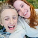 Amy Davidson Instagram - Impromptu photo shoot in the grass with my mini dude 📷🌱