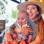 Amy Davidson Instagram - A day at the barn equals a great day! Thank you, Kales. I think it’s safe to say the kids had fun! 😄🐴🥕🐷🐮🦆🐓And Tildy…👶🏼 you are soooo delicious, baby girl!💕💕