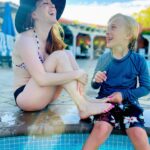 Amy Davidson Instagram - This was a year ago today!! Say Whaaaaat?! Time really does fly by too fast. I love you my little fish.🐟 I’m not ready for summer to be over. 👙🏊🏻‍♀️💦