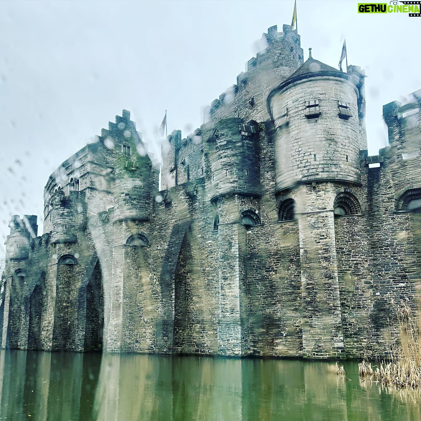Amy Huberman - 5.6K Likes - Jumped on the train to Ghent from Bruges en route back to Brussels airport with this lovely Ghent-leman
What a gorgeous little find! And the city was lovely too 😉
Stunning spot. More like Amsterdam, whereas Bruges is more Gothic dotey cosey cobbled teeny windows vibes (natural travel writer I hear you say?!)
#GhentCopeWontCope
#happybirthdayBodface
