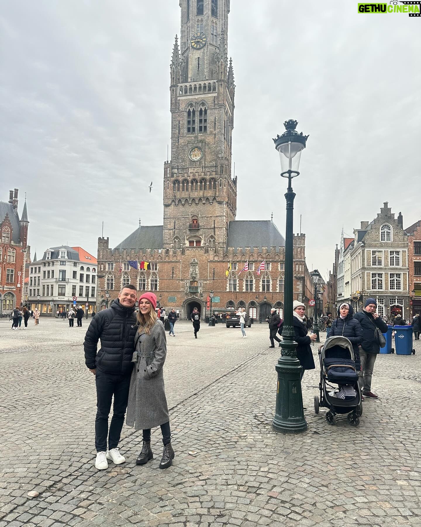 Amy Huberman - 10K Likes - I Bruges easily 🫶
#likeapeach
#colin&brendan2.0