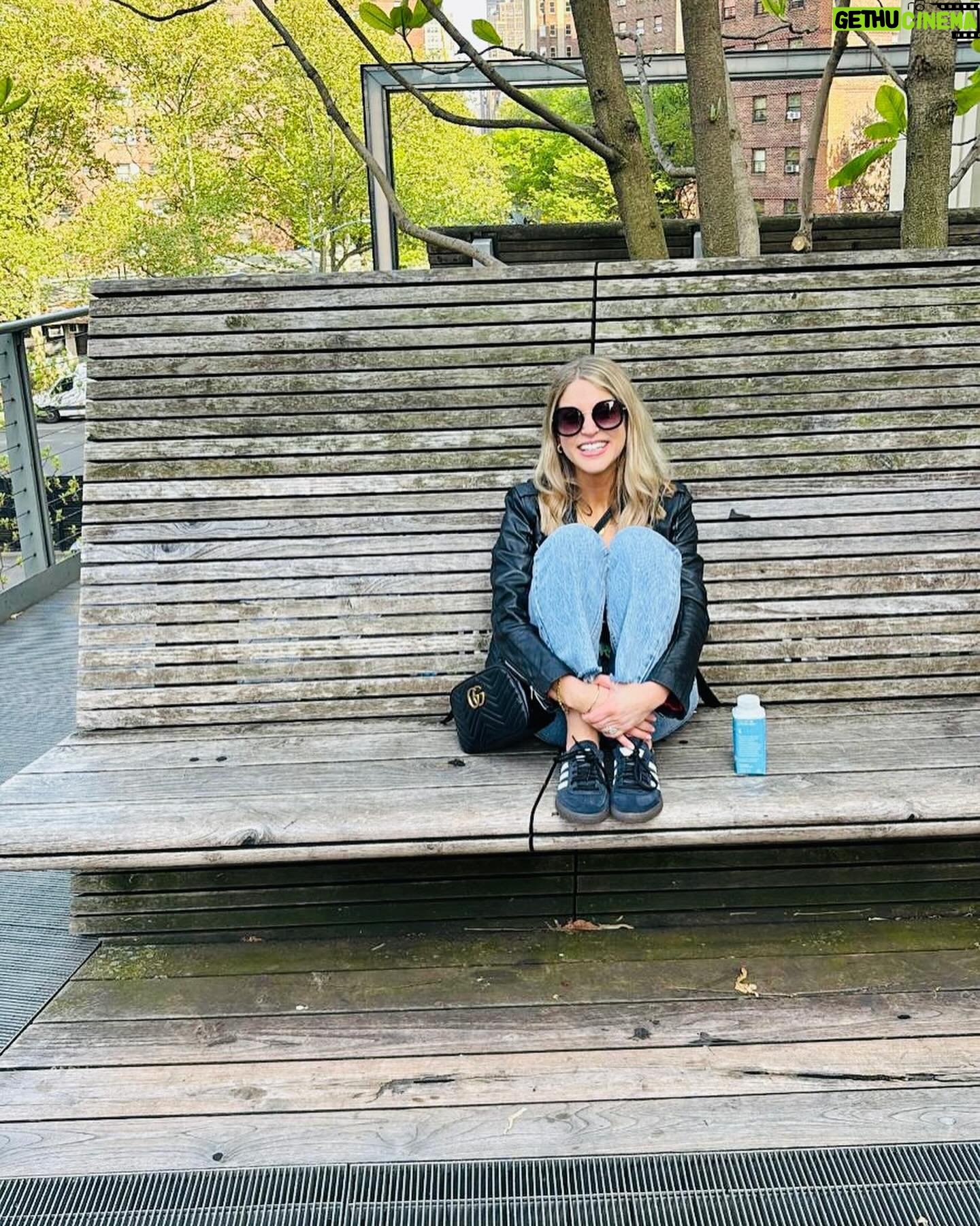 Amy Huberman - 8.6K Likes - Bits and BODs.
Dude with some fierce smoothie moves. Okay some recs; Balthazar, Jacks Wife Freda, 4 Charles, Pastis.
Brass Monkey. Hi (👋) Line. Chelsea Market in Meatpackers. West Village strollin. The Whitney. Comedy Cellar lolling @ @kumailn & @jarcuri. Shouting “LOOK at the cherry blossom flurry!!” possibly louder than necessary.
Monchichi spotting; time machine directly back to 1987. Once a gardener always a gardener. 🌳 👌
Loving the napkin placing on Bod’s leg making it look like he’s absolutely wearing training shorts and knee high socks out to dinner #casualmonday.
Dins may not have agreed with me 💨.