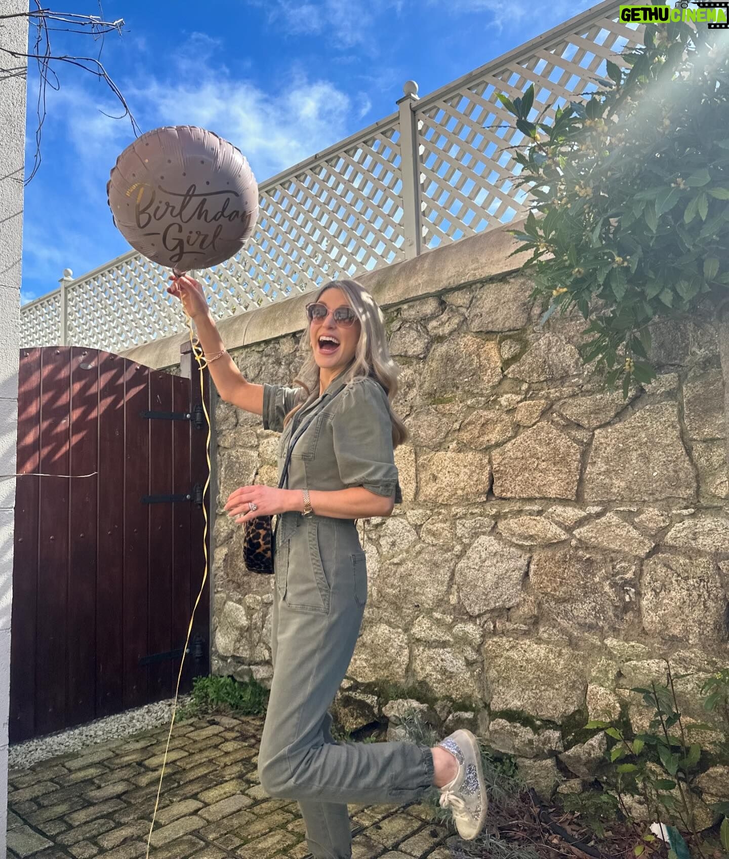 Amy Huberman - 7.1K Likes - HAAAAAAATE the birthday attention
Another trip around the sun, so very grateful for good humans and ❤️ & adventures along the way. Shall leave a 👍 review on Trip Advisor (they even threw an extra day this year FOC.)