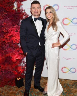 Amy Huberman Instagram - Proud pal fest mome incoming. A massive well done to my powerhouse of a friend Dairine on an incredible night last night for the second #InfinityBall raising vital funds for @neurodiversityireland to help provide support services and ensure greater access and inclusion for neurodivergent children across Ireland. Well done Dairine, Leo, Keira and everyone else involved, it was such a special night 🙌🩵🩵🩵
So much love and fun and support in that room!

(Sure listen if there was a Vegas style Little White Chapel around on the way home I could have driven through in the Free Now and renewed my vows to himself in that dress. But sure we got a chipper instead 👰‍♀️)
📸 @brianmcevoy1