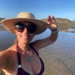 Amy Jo Johnson Instagram - 🦋 pura vida!