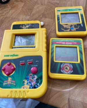 Amy Jo Johnson Instagram - Thanks @greggrunberg for super cool retro gift! Anyone seen this before? I have not! Just curious if anyone remembers this. 🩷 Tell me, tell me!