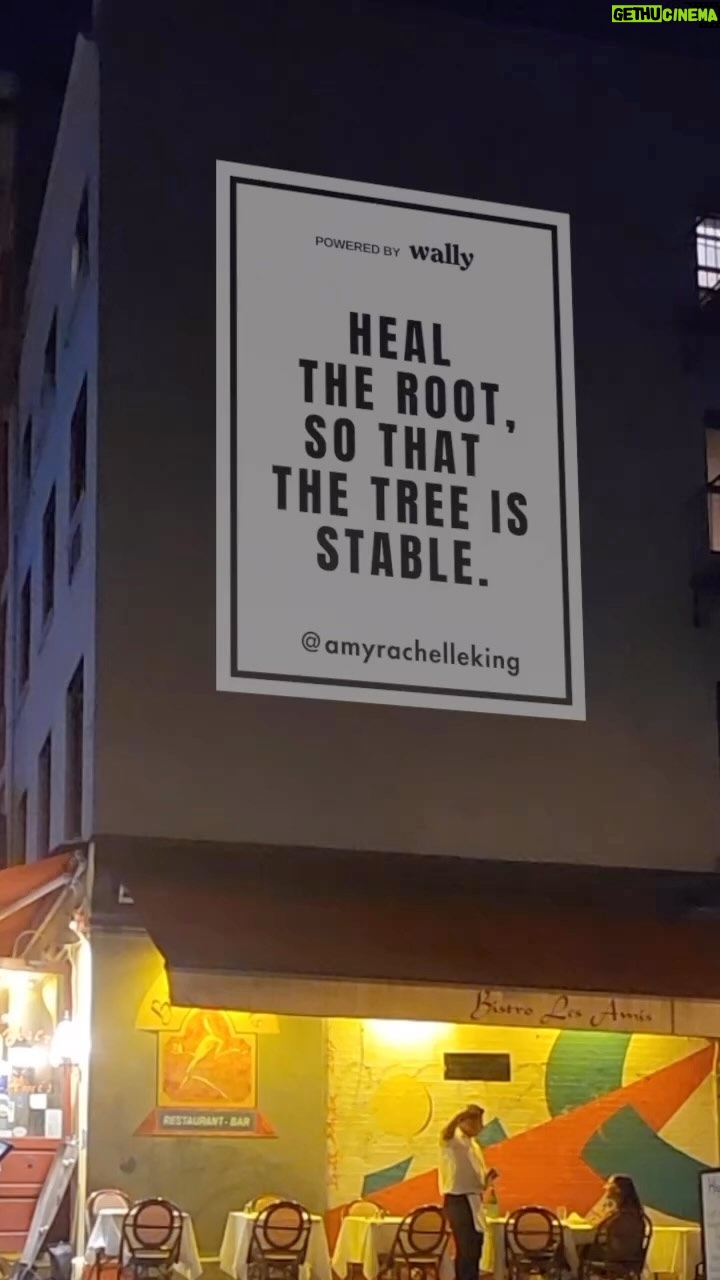 Amy King Instagram - Thanks @wally for spreading positivity in a world that needs it so desperately! What a fun campaign #wally #newyorkcity #positivity