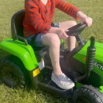 Amy King Instagram - Ok Mama’s have you ever told your child you can ride and I’ll just walk beside you? I thought it would be a great idea! This 12v tractor goes so fast! I was getting a very fast paced workout! I could hardly keep up! 😅 Have you ever tried this!? @tobbioffice #tobbitractor #rideonworkout #momlife