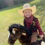 Amy King Instagram - @ponycycle 🏆 We love our “Brownie”