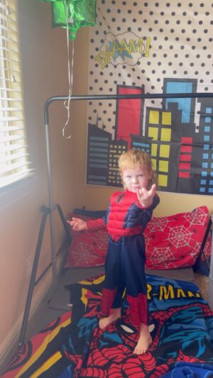 Amy King Instagram - Finally getting around to posting his big Birthday Present from Mom   Dad! 
Well mostly Mom let’s be honest lol! Dill did bolt the bed together! But He knows when I’m working on a project to just let me do my thing lol I think it turned out Soo cute!! 

What do you think!? 🕷️
Spiderman Bed & Play house! @deltachildren