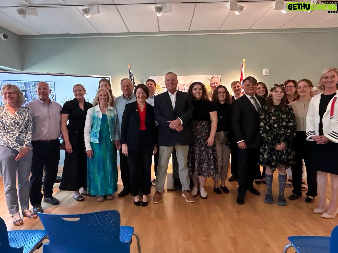 Amy Klobuchar Instagram - Joan and Walter Mondale dedicated their lives to serving others and together they accomplished so much for our country and state. This morning I joined their family and friends at the Norway House dedication of their Galleri to honor their incredible and lasting legacy.