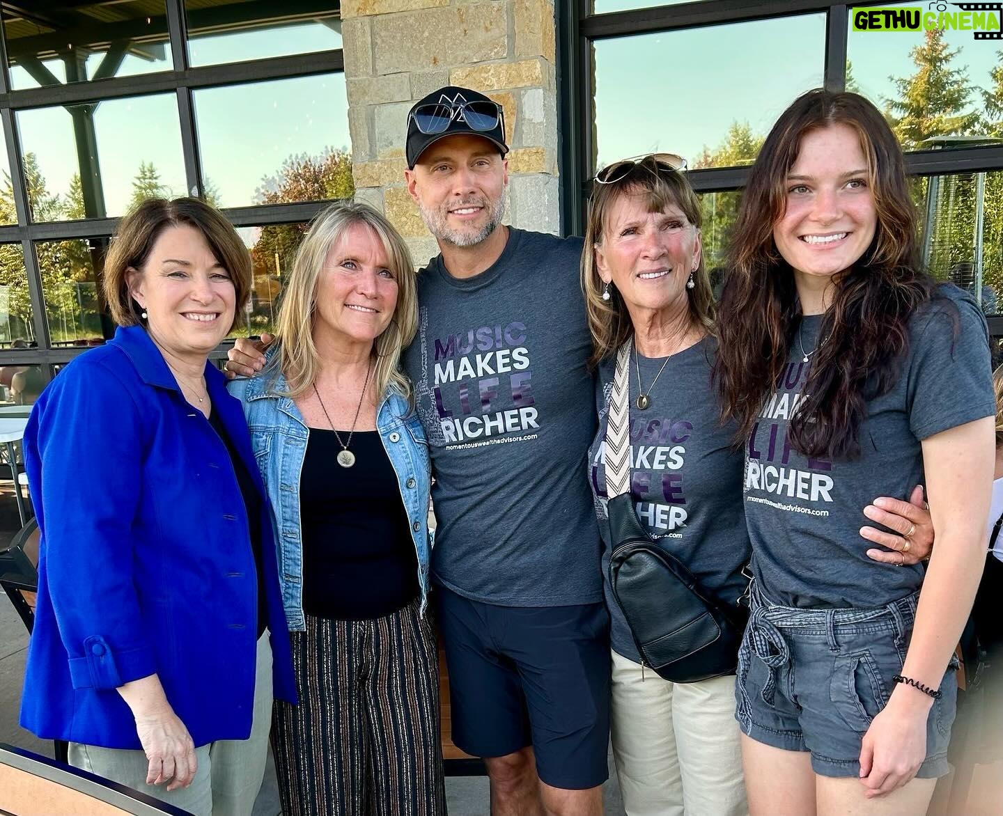 Amy Klobuchar Instagram - In Woodbury with Brian Muller for the 1st annual Momentous Music Fest. Brian’s wife Amie was exposed to a toxic burn pit in Iraq and died from cancer at 36. This event raised funds to support military members exposed to burn pits and increase research for medical treatments.
