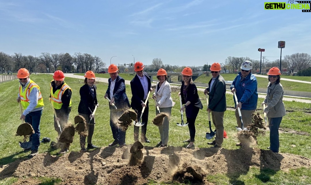 Amy Klobuchar Instagram - Big day in Austin! I joined Gov. Walz, Sen. Smith and local leaders to break ground on the I-90 bridge project made possible with federal funds. Upgrading I-90's aging bridges ensures this vital roadway continues to connect MN to the rest of the country.