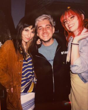 Amy Nelson Instagram - My dear friend Ethan put on such such an incredibly clever, entertaining, and heartfelt show in LA that I had no choice but to follow his tour up to Portland like the little @crankgameplays groupie I am

Thanks for the good times friends !!!!!!