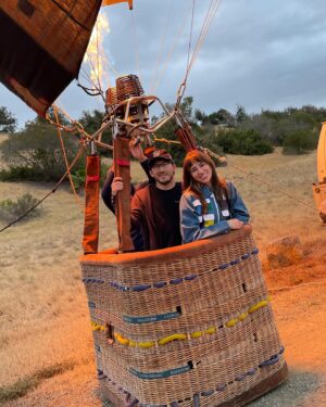 Amy Nelson Instagram - 📈fear 📈wonder 📈the likelihood I will force my friends onto a hot air balloon with me in the near future because holy moly