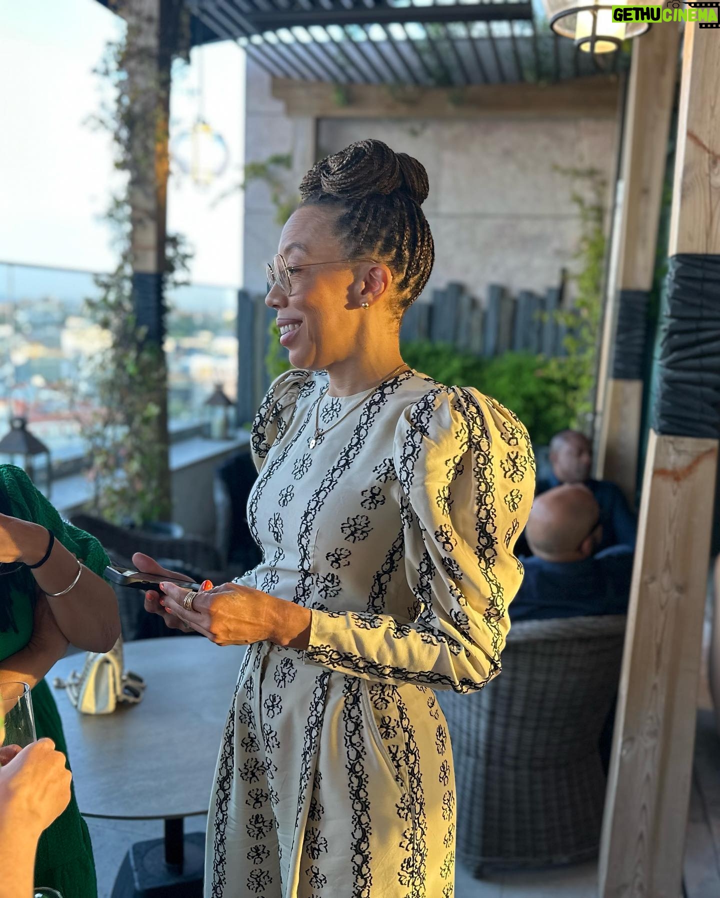 Amy Sherald Instagram - @usembportugal 60th year Celebration of Art in Embassies #photodump Great to see old faces and friends and make some new ones. #lisbon #portugal
