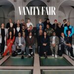 Amy Sherald Instagram - It’s a family affair @thedeancollection 💎🩵💎@therealswizzz @aliciakeys @brooklynmuseum #giants #classphoto #history @anamibia @asherald @derrickadamsny @hankwillisthomas @hassanhajjaj_larache @jarvisboyland @jlagarrigue @jordanmcasteel @kehindewiley @kennedyyanko @mickalenethomas @nickcaveart @ninachanel @odiliodita @tschabalalaself #MelekoMokgosi