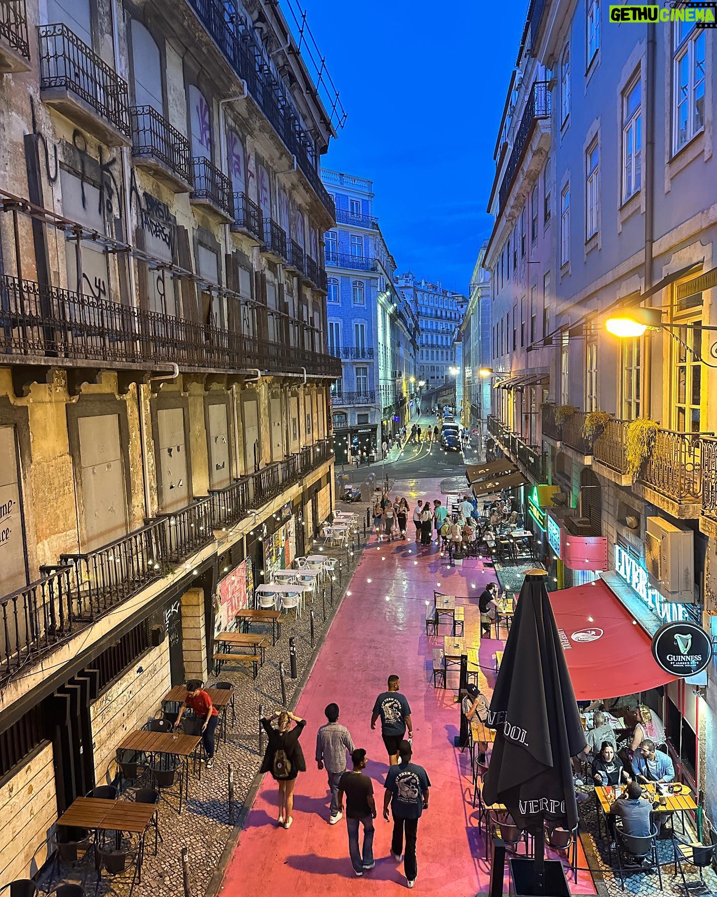 Amy Sherald Instagram - @usembportugal 60th year Celebration of Art in Embassies #photodump Great to see old faces and friends and make some new ones. #lisbon #portugal