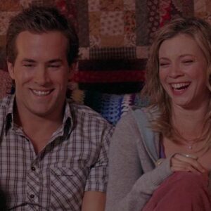 Amy Smart Instagram - Getting in the holiday spirit w some #tbt Just Friends ✨☃️🎄😂 Repost from @retroblissful
•
Happy 1st of December
🎄☃️❄️🤍✨
Here’s a appreciation post to my favorite Christmas Movie. 
Just Friends ✨ (2005) 

I mean how can you not love this movie?? It’s so funny and has such a good ending. 

#justfriends #2000s #early2000s #justfriendsmovie #early2000smovies #classics #y2k #y2kvibes #00snostalgia #00s #comedies #comedy #romance #christmas #christmasmovies #christmasmovie #comeyclassic #underrated #ryanreynolds #annafaris #chrisklein #chrismarquette #amysmart #juliehagerty #romcom #holiday #throwback #00sthrowback #explorepage