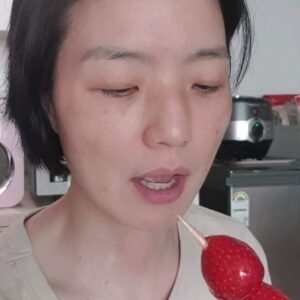 An Young-mi Instagram - 이게 그렇게 유행이라지~? ㅋ
차암나...
결국..다먹음😏🤤