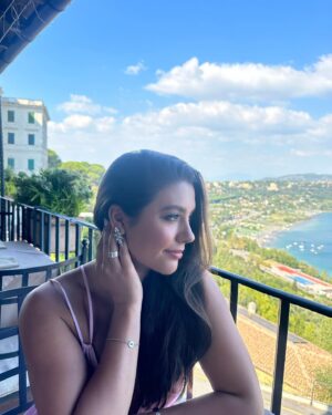 Ana Golja Instagram - Endless summer🤍