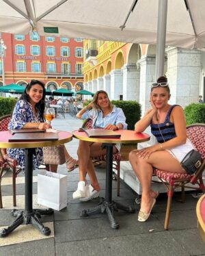Ana Golja Instagram - Endless summer🤍