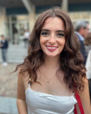 Ana Marta Contente Instagram - A very messy mess.