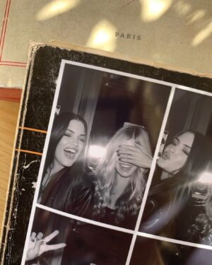 Ana Mulvoy Ten Instagram - Feliz cumpleaños hermanita 👯‍♀️🎉♥️☀️@noeliaten