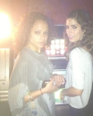 Ana Ortiz Instagram - Happy Birthday @itisijudyreyes1 One of the best to ever do it 🎉🎁 Love you! #Icon