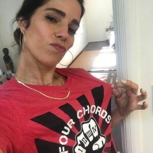 Ana Ortiz Instagram - Hey @johnrossbowie would you believe this is my only red shirt? Still works... #internationalwomensday #gabbagabba