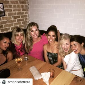 Ana Ortiz Instagram - #Repost @americaferrera ok really? #love
・・・
All the women, independent!! Love my #BettyBeauties #allkindsofsexy #uglybettyreunion @atxfestival #hulubringbackUglyBetty #2hourspecial