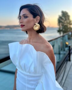 Ana Varela Most Liked Photos and Posts