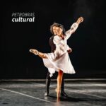 Ana Botafogo Instagram - Nossa nova temporada começou no dia 24 (de maio) no Teatro Casa Grande, os ingressos ainda estão disponíveis e vocês os encontram no link da nossa bio e em nossos stories. ST TRAGÉDIAS conta com direção de @marcelomisailidis e codireção de @anabotafogooficial, apoio @sodanca e realização @pramacomunicacao. 📸 @aka_vitao (Divulgação/ST Tragédias) Patrocínio oficial @petrobras @minc #PetrobrasCultural #culturagovbr
