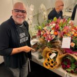 Ana Botafogo Instagram - Olá pessoal ! Não percam as últimas apresentações da peça “Ser Artista “ de Marcus Montenegro e Regiana Antonini no Rio de Janeiro. Teatro dos 4. Shopping da Gávea. Com a delicada direção de Beth Goulart. Leona Cavalli dá um show de interpretação tendo como parceiro Anderson Müller q impressiona no papel de Montenegro. Imperdível qd se pensa em homenagear as grandes Divas do teatro brasileiro. Bravo Leona! @montenegrotalentsoficial @leonacavalli @mulleranderson @bethgoulartoficial #serartista