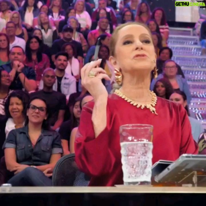 Ana Botafogo - 1.8K Likes - Trouxe para vocês cada detalhe e comentários do programa de ontem! 💫
Foram performances incríveis no palco com muito talento. 🌟
Comente aqui a que você mais gostou👇😉
#DançaDosFamosos #Detalhes #Emoção #domingão #AnaBotafogo