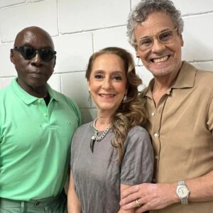 Ana Botafogo Instagram - Está quase na hora! Já estamos aqui 😉😱
Fiquem ligados no Dança dos Famosos!