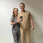 Ana Botafogo Instagram - Está quase na hora! Já estamos aqui 😉😱 Fiquem ligados no Dança dos Famosos!