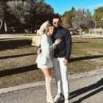 Anaïs Quadratus Instagram - Joyeux anniversaire ma vie 🥹 Notre amour, au fil des saisons, au @chateaudeberne 🏰 et tous ces merveilleux souvenirs qui se créent… #chateaudeberne #happybirthday #anniversaire #amour *collaboration commerciale