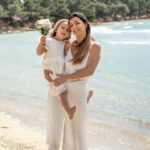Anaïs Sanson Instagram - Ma Lila,ma petite fille extraordinaire🤍✨ Qu’est-ce que j’aime ses photos🤍 📷 @studio_alphafilms