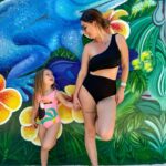 Anaïs Sanson Instagram – Petite journée hyper sympa au Blue Tree à Phuket aujourd’hui 💙(c’est un Aquapark)
On a adoré😍

Si vous avez des endroits à nous conseiller à Phuket n’hésitez pas à me dire en commentaire,merci ❤️

#family#familylife#familytravel#familylove