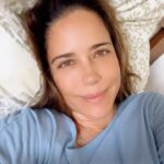 Ana Claudia Talancón Instagram - Inmensas gracias a todos por sus mensajes de apoyo, por sus oraciones, por su amor ❤️ 🙏🏻 Ya salí del hospital y voy recuperándome bien! Diagnóstico: Tifoidea o Salmonellosis y otro bicho en la panza pero lo más fuerte es eso. Me estoy recuperando bien y me siento mucho mejor!!!! Los amo!!! #perrodeservicio Apolo mi amor #servicedog #health #sanando #losamo #vivalavida #amor