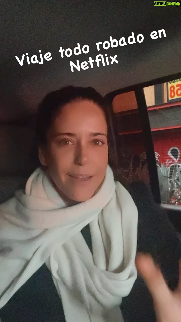 Ana Claudia Talancón Instagram - ¡Viaje Todo Robado a partir de hoy en @netflixlat! No se la pueden perder.❤️ #publicidad