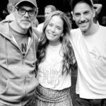 Ana Claudia Talancón Instagram - Cuando Duerme Conmigo estrena 3 de agosto en cines en México!! Gracias a @vanguardiamx por este hermoso reportaje @erickelias @eduroman811 @cuandoduermeconmigopelicula #comingsoon #estreno #proximamente #movie #pelicula 🎥 🍿 🎞️ 🎦
