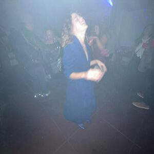 Ana Coto Instagram - while we’re here: we should dance!! @caro__caro__caro__ HNY 2024 🤍