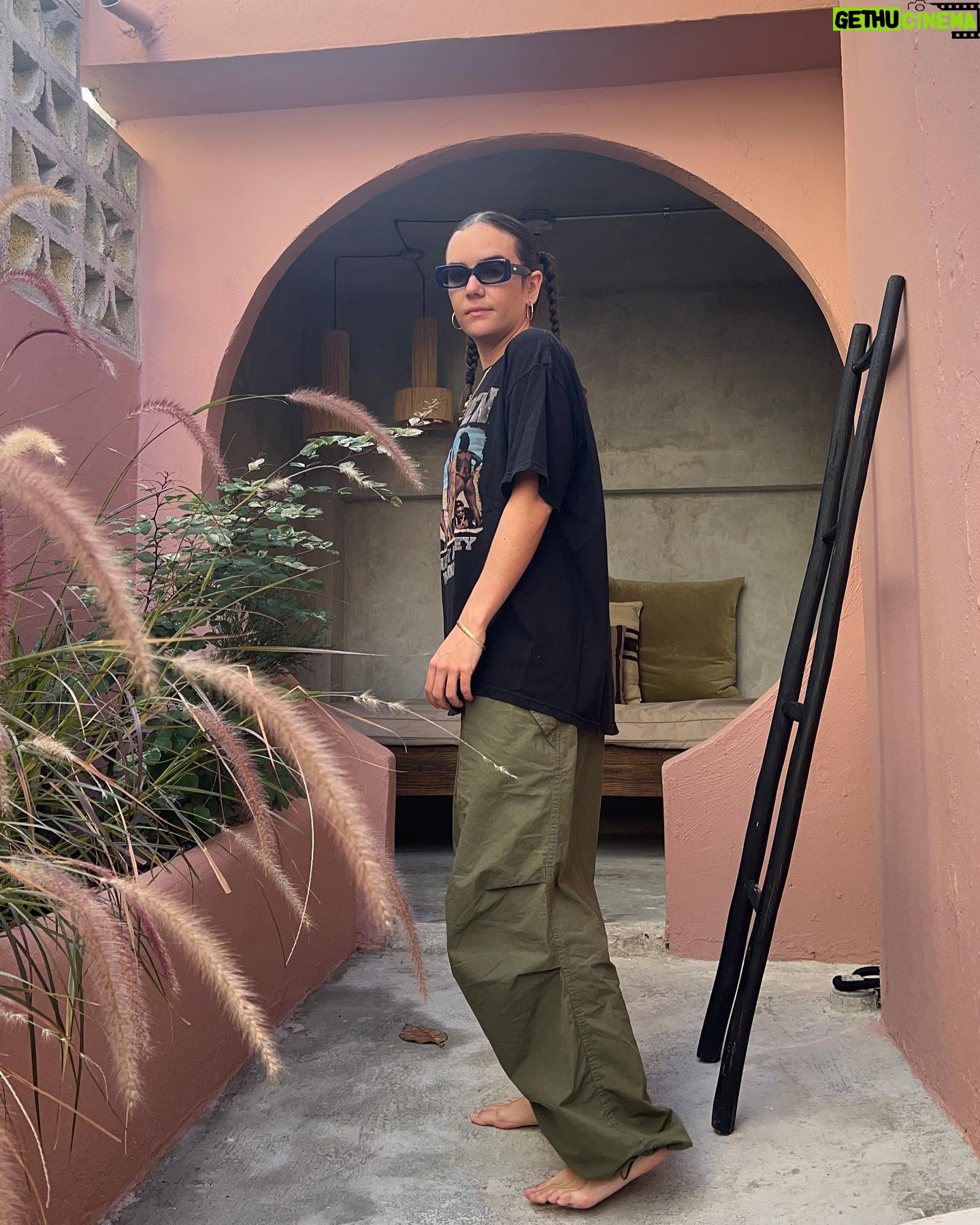 Ana Coto Instagram - PR se ve lindo hasta en google maps